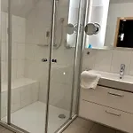 Am * فريادريتشسكوغ